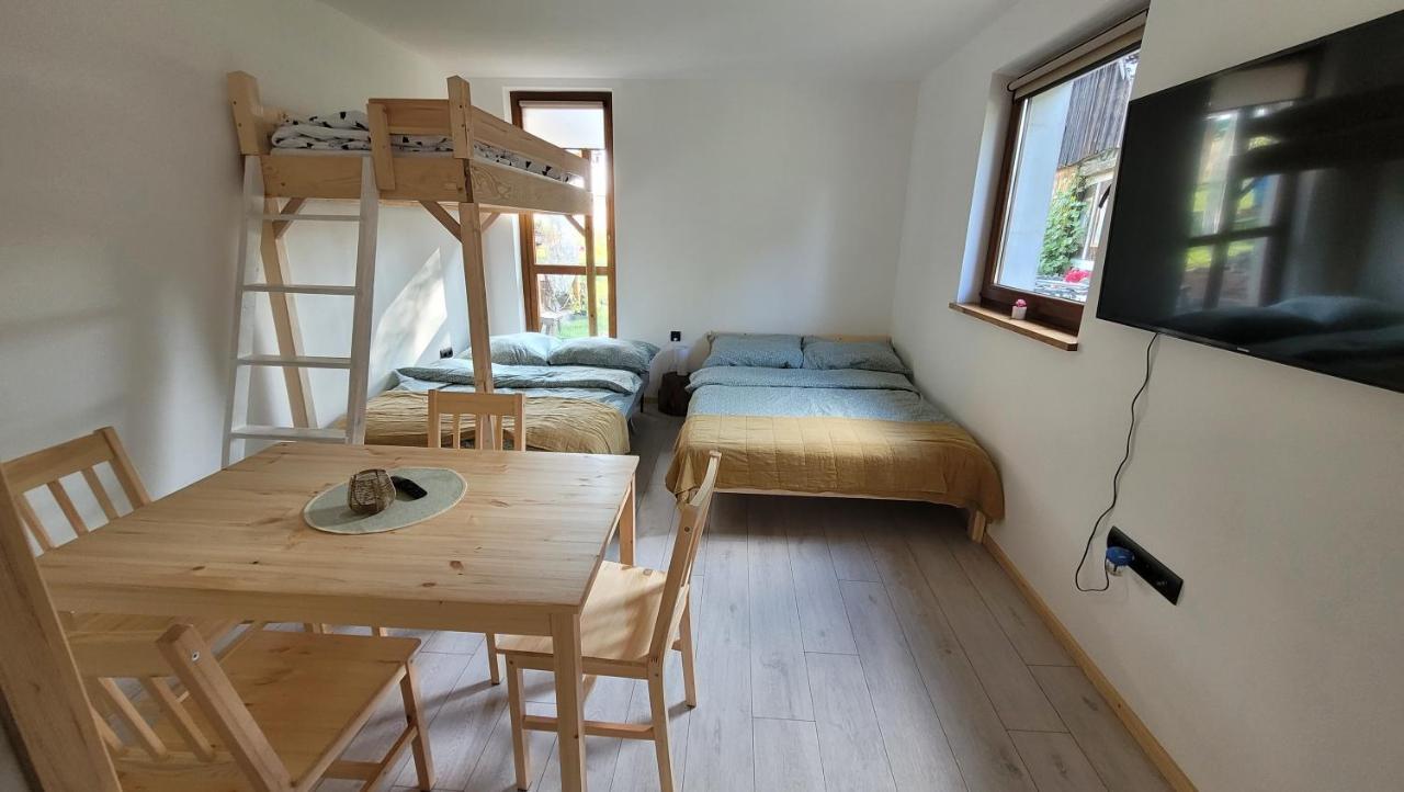 Apartament Na Kasztanowej Piotrowice (Oswiecim) Exterior foto